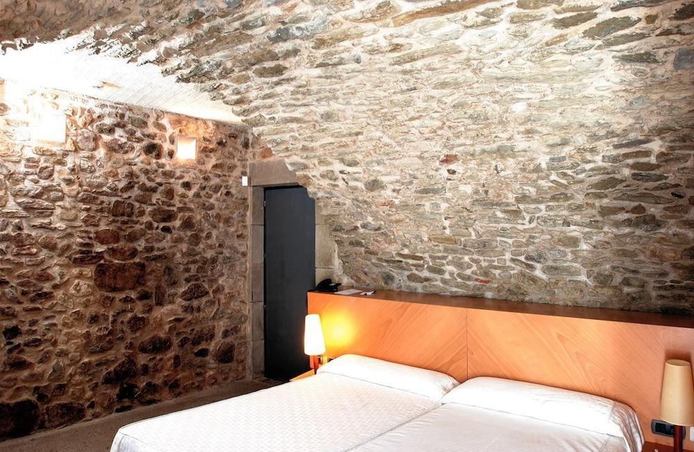 Hotel Arcs De Monells - Adults Only Pokoj fotografie