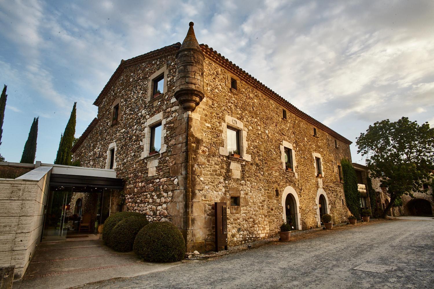 Hotel Arcs De Monells - Adults Only Exteriér fotografie