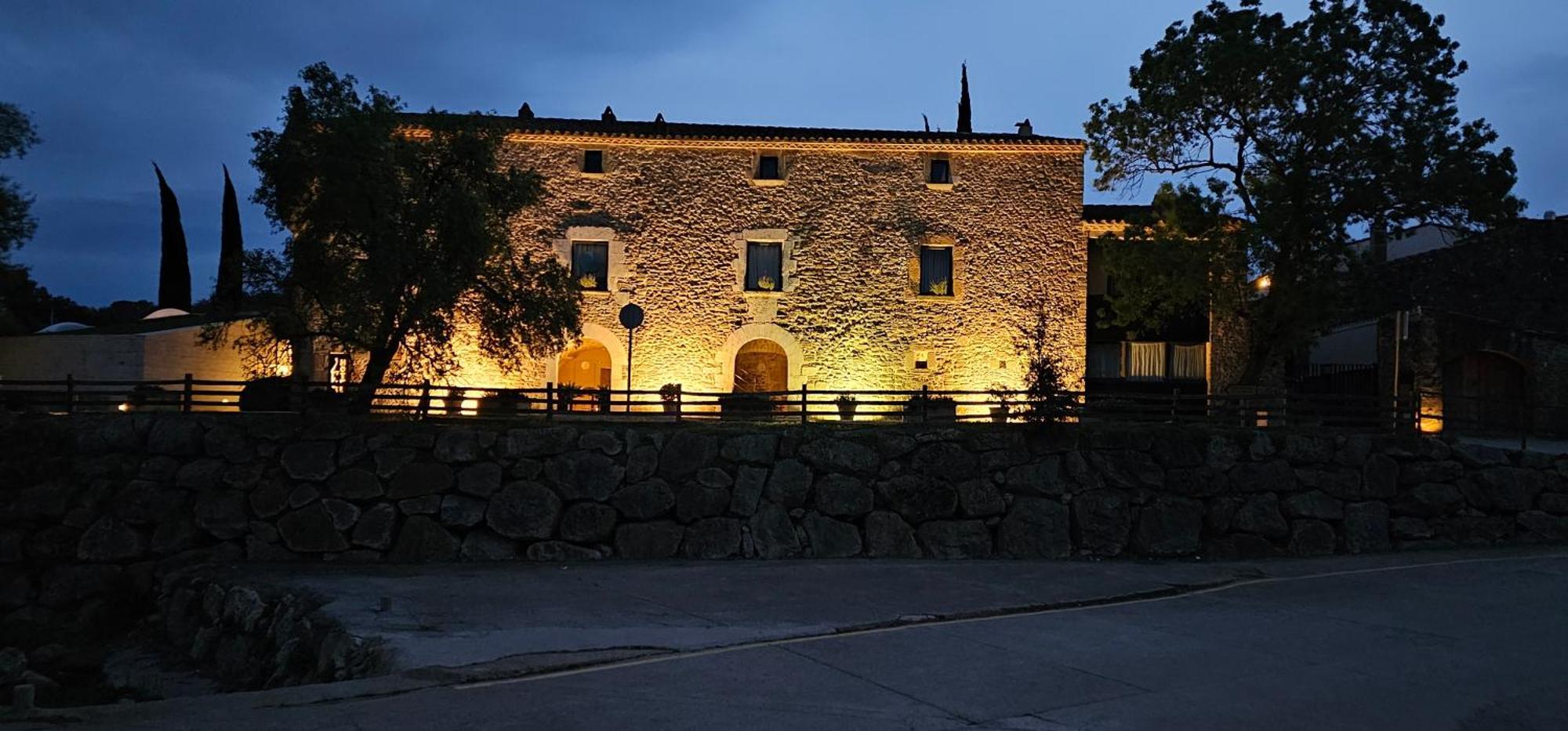 Hotel Arcs De Monells - Adults Only Exteriér fotografie